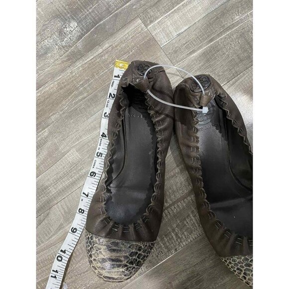 TORY BURCH EDDIE Gray Snake Print Slip On Ballet Flats Shoes Womens Sz 7 - Picture 3 of 7